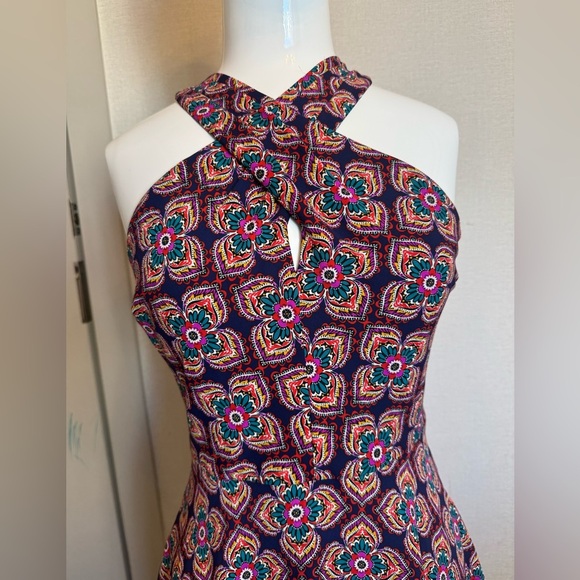 Express Multicolor Dress - Picture 3 of 5